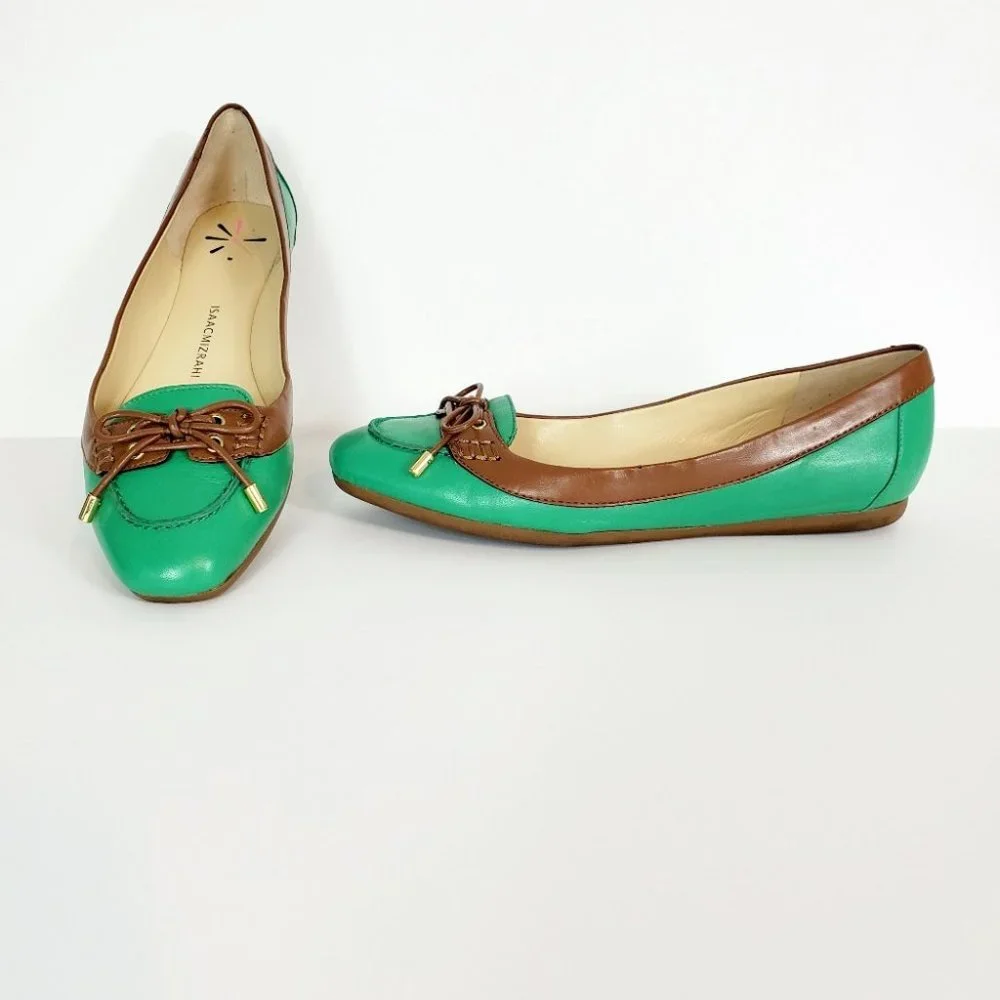 Isaac Mizrahi Live Green Brown Flats Size 6 1/2M